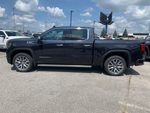 New 2026 GMC Sierra 1500 Denali w/ Denali Reserve Package image 7