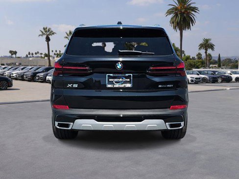 New 2026 BMW X5 sDrive40i image 6