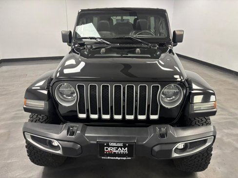 Used 2018 Jeep Wrangler Unlimited Sahara image 19