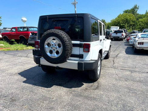 Used 2014 Jeep Wrangler Unlimited Sahara image 4