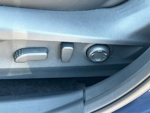 New 2025 Subaru Outback Limited image 37