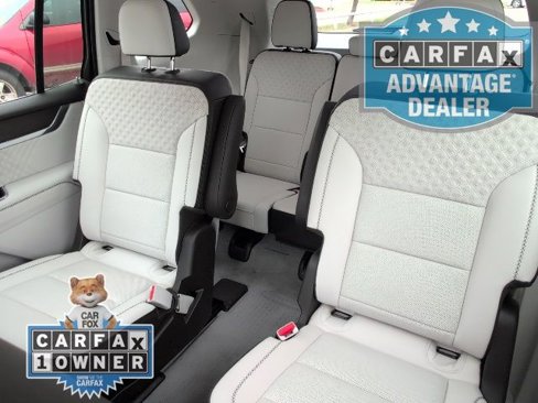 Certified 2024 GMC Acadia Denali w/ LPO, Floor Liner Package image 10