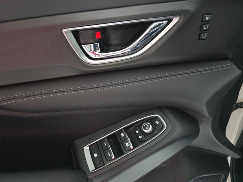 New 2025 Subaru Ascent Limited image 35