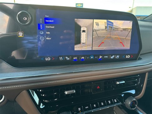 New 2026 Chevrolet Suburban High Country image 30