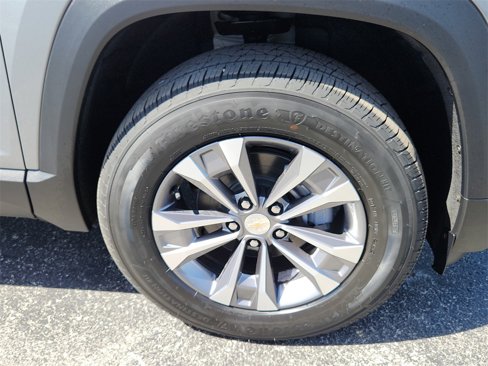 New 2026 Chevrolet Equinox LT w/ Convenience Package II image 9