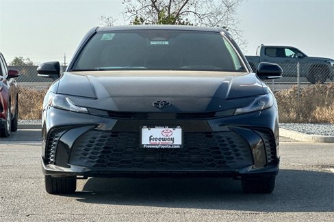 New 2026 Toyota Camry SE image 9