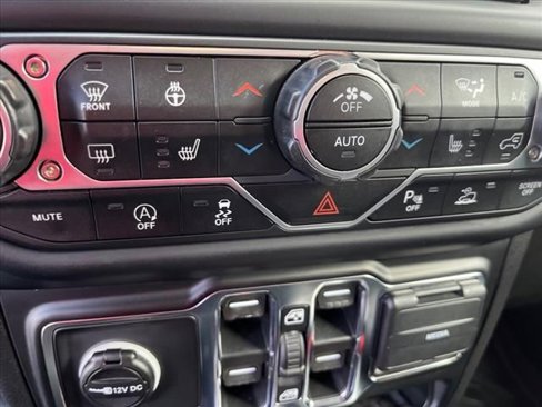 Used 2021 Jeep Wrangler Unlimited Sport image 29