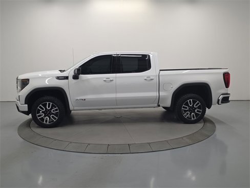 Used 2024 GMC Sierra 1500 AT4 w/ Technology Package image 12