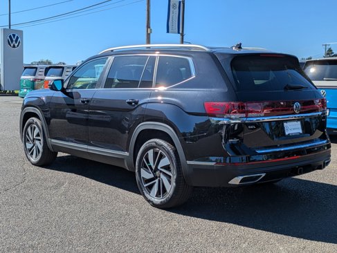 New 2025 Volkswagen Atlas SEL image 3