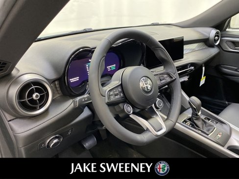 New 2024 Alfa Romeo Tonale Ti w/ Premium Interior Package image 26