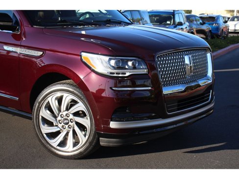 Certified 2023 Lincoln Navigator Reserve image 2
