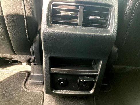 Used 2024 Ford Edge Titanium image 14