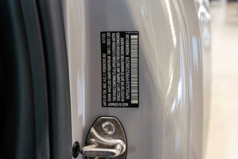 Used 2024 Porsche 911 Carrera image 21