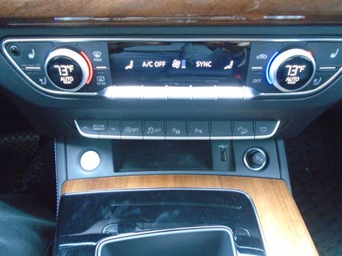 Used 2023 Audi Q5 2.0T Prestige image 16