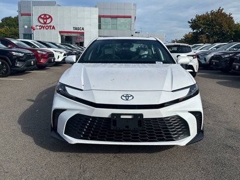 New 2026 Toyota Camry SE image 2