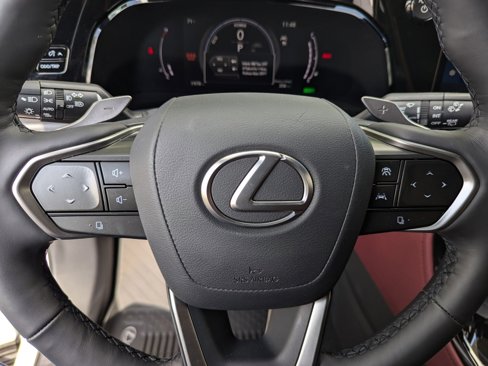Used 2025 Lexus NX 300h AWD w/ Luxury Package image 15