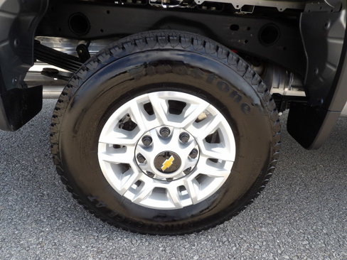 Used 2025 Chevrolet Silverado 2500 W/T image 51