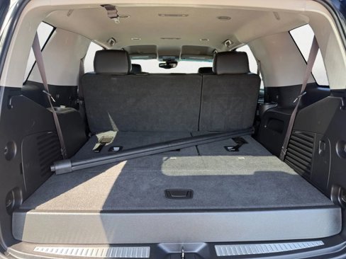 Used 2017 Chevrolet Tahoe LT w/ Z71 Midnight Edition image 33