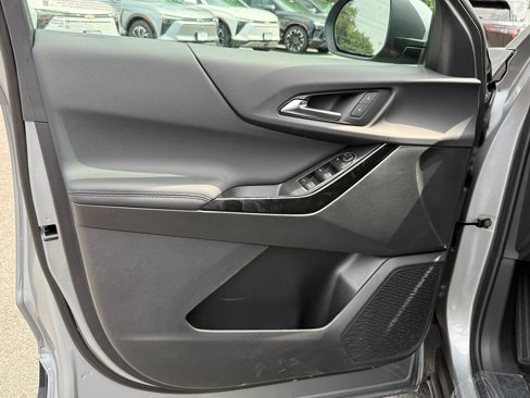 New 2026 Chevrolet Equinox LT w/ LPO, Floor Liner Package image 15