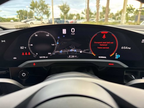 Certified 2024 Porsche Taycan 4 Cross Turismo w/ Premium Package image 31