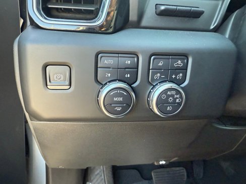 Used 2022 GMC Sierra 1500 Denali w/ Denali Reserve Package image 14