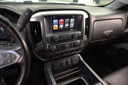 Used 2018 Chevrolet Silverado 1500 LTZ Z71 w/ LTZ Plus Package image 16