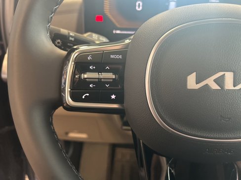 New 2026 Kia Carnival image 26