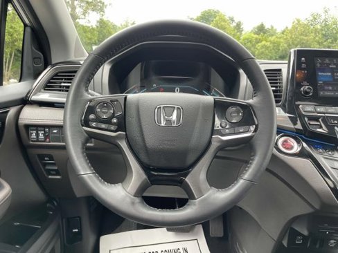 Used 2023 Honda Odyssey Elite image 21