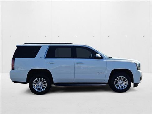 Used 2019 GMC Yukon SLT image 4