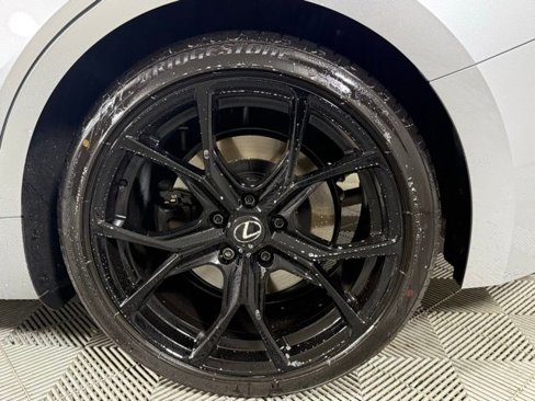 Used 2025 Lexus IS 500 image 15