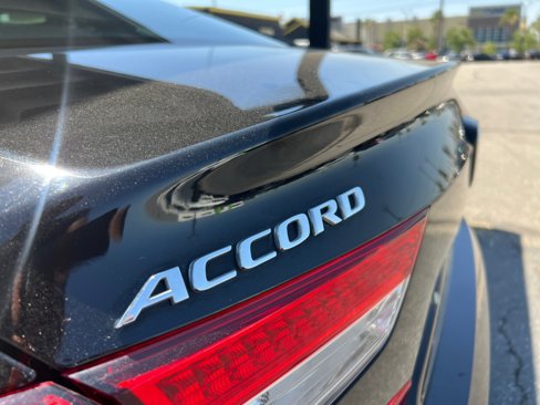 Used 2020 Honda Accord LX image 24