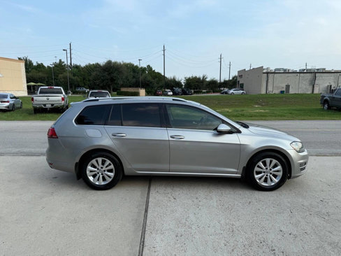 Used 2015 Volkswagen Golf TDI SEL image 5