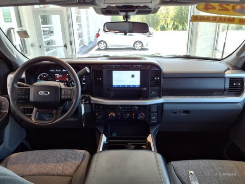 Used 2024 Ford F250 XLT w/ 360-Degree Camera Package image 31