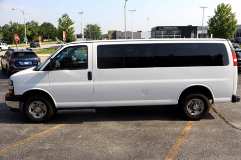 Used 2024 Chevrolet Express 3500 LT w/ LT Preferred Equipment Group image 4