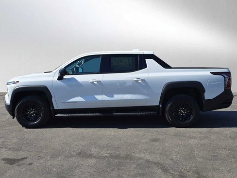 New 2026 Chevrolet Silverado EV LT image 7