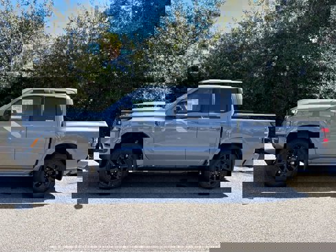 New 2026 Nissan Frontier SV image 30