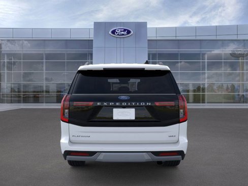 New 2025 Ford Expedition Max Platinum image 5