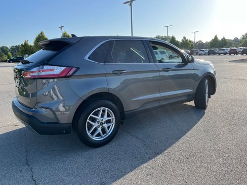 Used 2024 Ford Edge SEL image 4