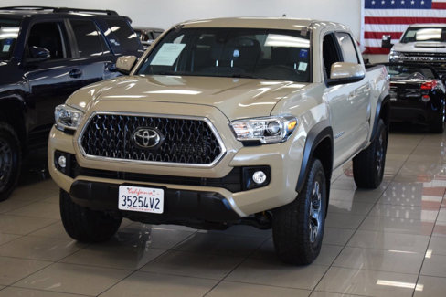 Used 2019 Toyota Tacoma TRD Off-Road w/ Technology Package image 7