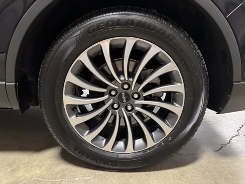 Used 2020 Lincoln Aviator Reserve w/ Equipment Group 201A image 40