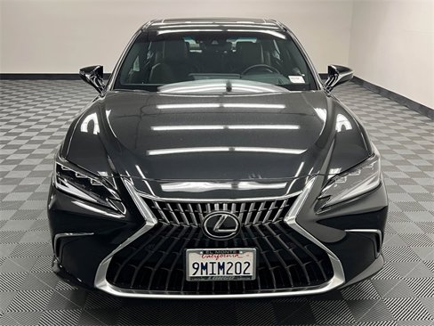 Certified 2024 Lexus ES 300h w/ Premium Package image 3
