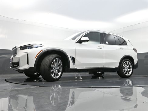 Used 2024 BMW X5 xDrive40i w/ Premium Package image 29