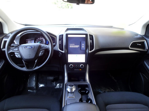 Used 2022 Ford Edge SE w/ Cargo Accessory Package image 14