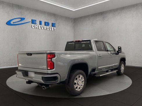 New 2026 Chevrolet Silverado 3500 High Country w/ Technology Package image 3