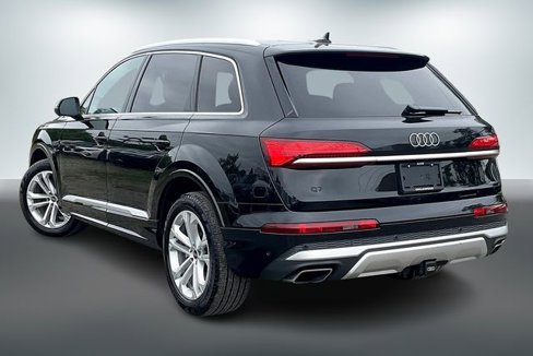 Certified 2025 Audi Q7 3.0T Premium image 12
