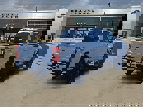 New 2026 Ford F250 4x4 Crew Cab Super Duty image 5