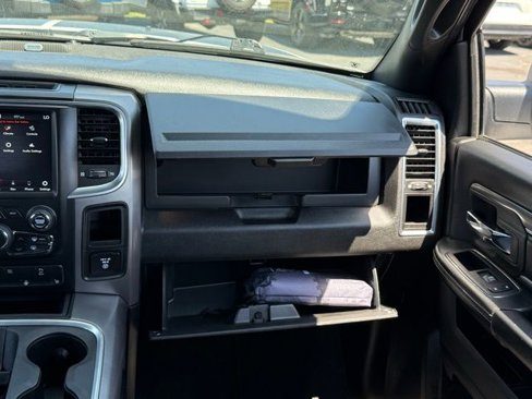 Used 2021 RAM 1500 Classic Warlock image 32
