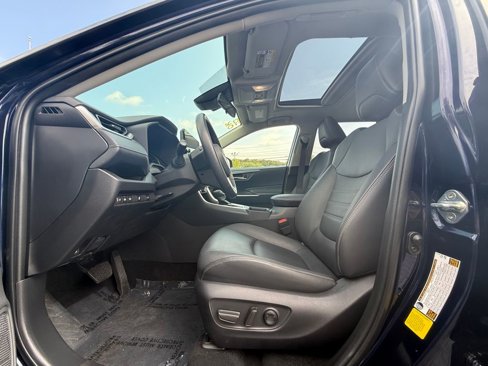 Used 2024 Toyota RAV4 XLE Premium image 23