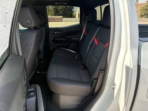 New 2026 Chevrolet Colorado Z71 image 18