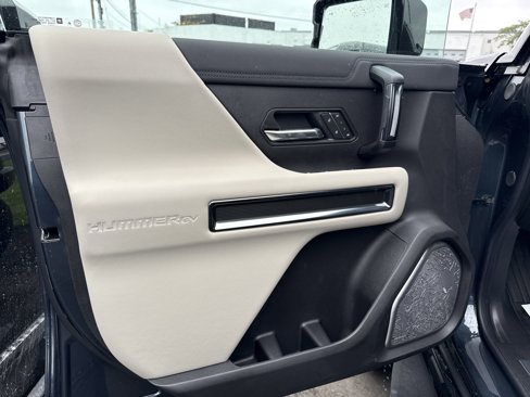 New 2026 GMC Hummer EV SUV image 7